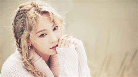 Most Recent Celebrity <strong>Nude</strong> Photo Fakes. . Taeyeon nude gallery